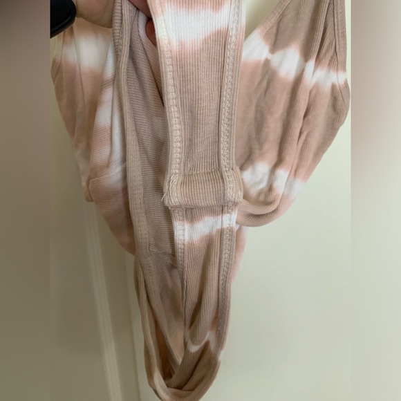 NWOT Olivaceous Pink White Tie Dye Ribbed Bodysuit - Women’s Large - Picture 7 of 7